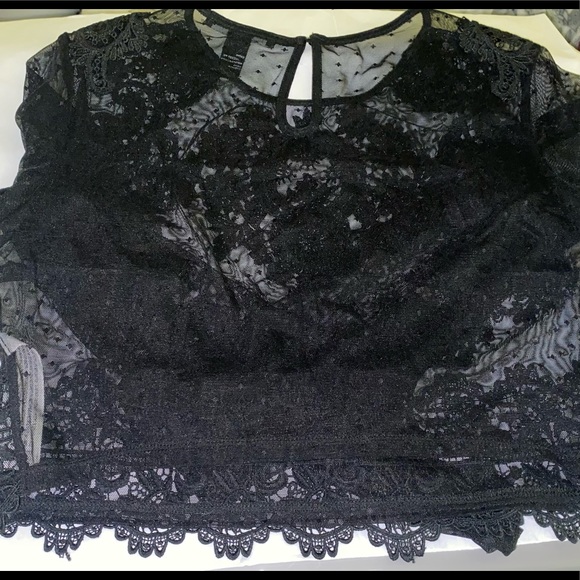 Mesh Top - Picture 3 of 3